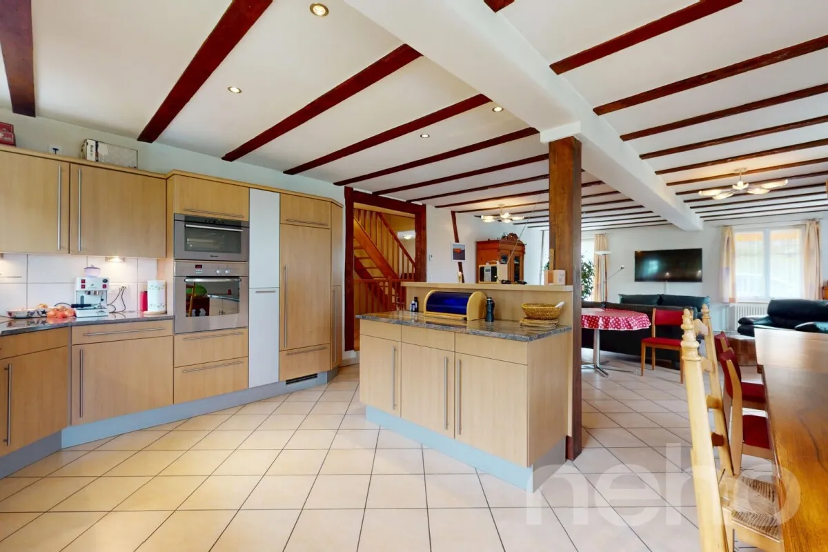 Maison familiale rénovée avec grand jardin ? St-Imier