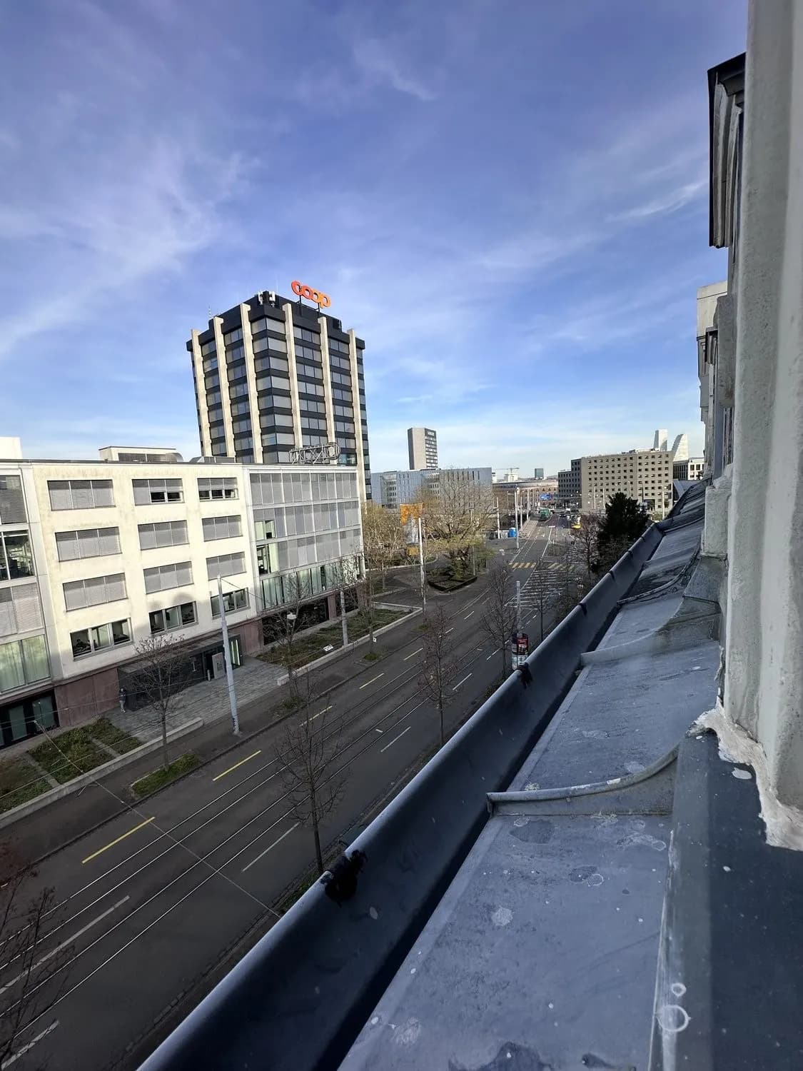 Dein Traum-Dachgeschoss-Workout in Basels bestem Quartier!