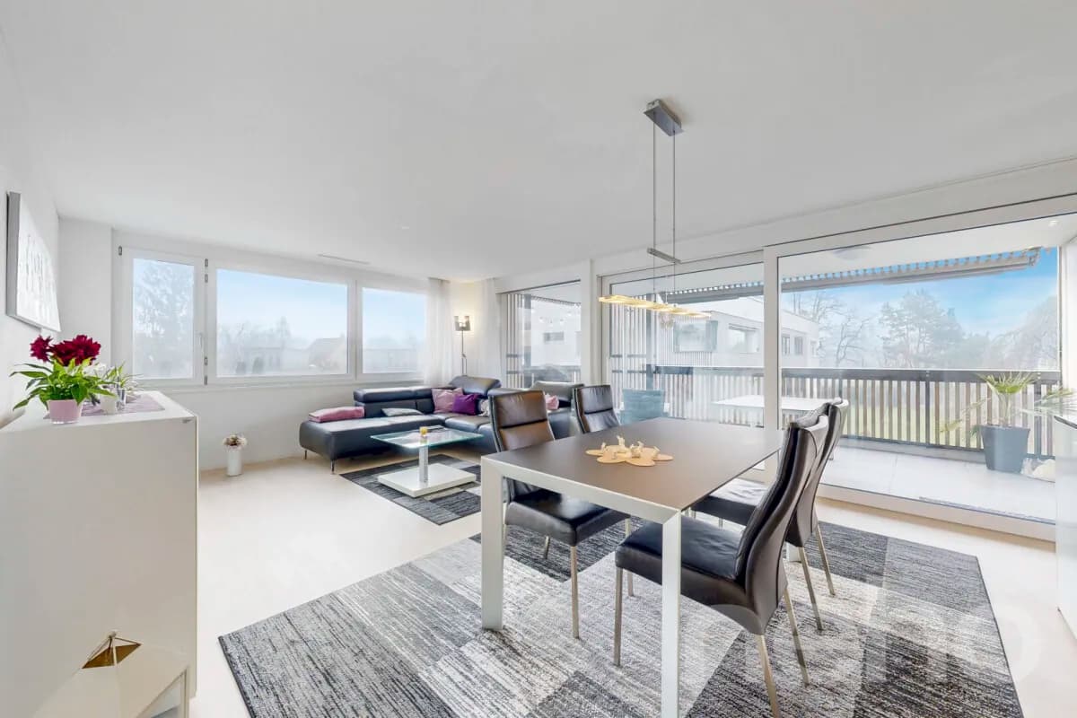 Lichtdurchflutete 3.5-Zimmer-Wohnung mit grossem Balkon in Frauenfeld