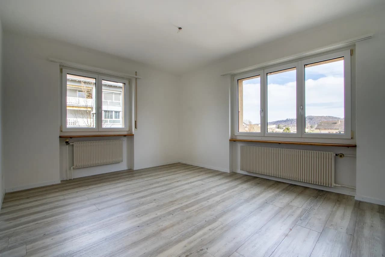 Schöne Erdgeschosswohnung mit grosser Terrasse