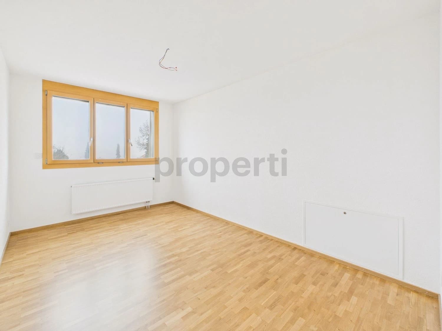 Helle 3.5-Zimmer Dachwohnung in Huttwil - Frisch renoviert!