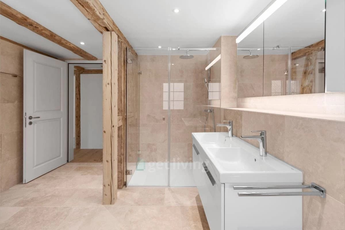 TOP-SANIERTES REIHENECKHAUS  FÜR NATUR UND KOMFORTLIEBHABER