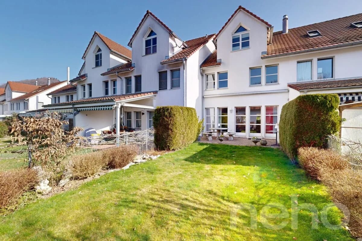 Gepflegtes 5.5-Zimmer-Reihenmittelhaus in Stallikon