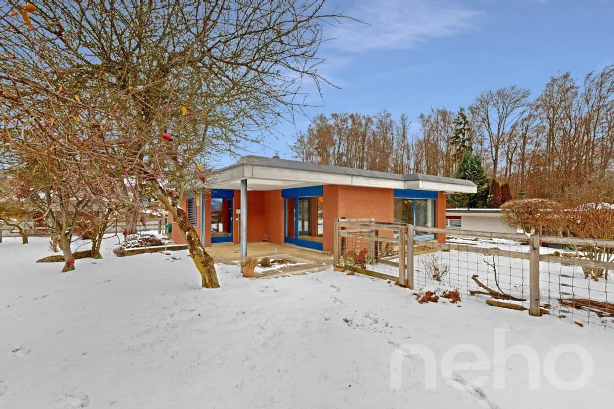 Ruhiges Wohnen mit Weitsicht - Einfamilienhaus in Worb