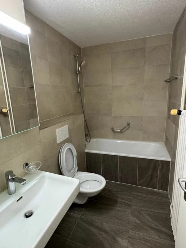 Neuwertige 3 Zimmerwohnung in Wittenbach