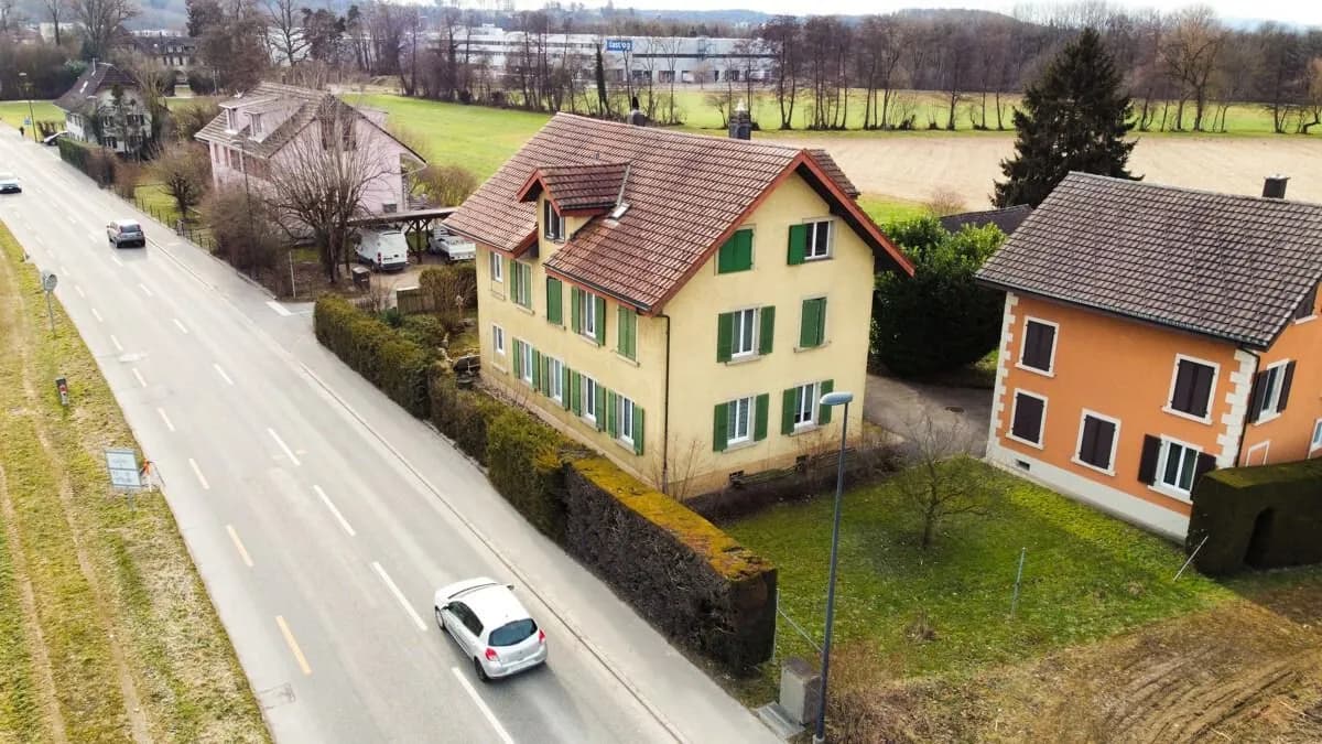TOP-RENDITE | Dreifamilienhaus in Luterbach  Sanierte EG-Wohnung