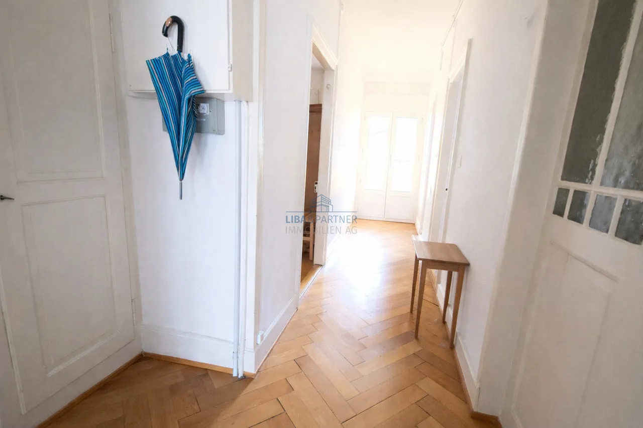 Charmante 3-Zimmeraltbauwohnung im beliebten St. Johann-Quartier