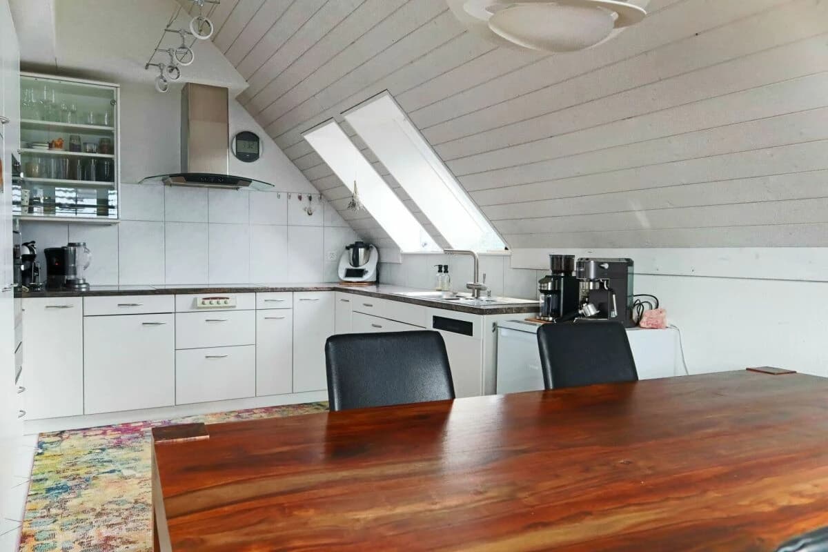 Exklusive 5.5-Zimmer-Maisonnette-Dachwohnung mit grosszügigem Raumgefühl