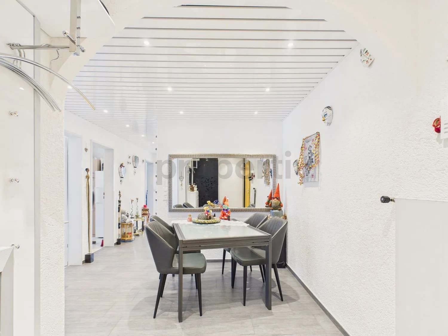 Sonnige 4.5-Zimmer-Wohnung an zentraler Lage in Schwyz mit Mythenblick