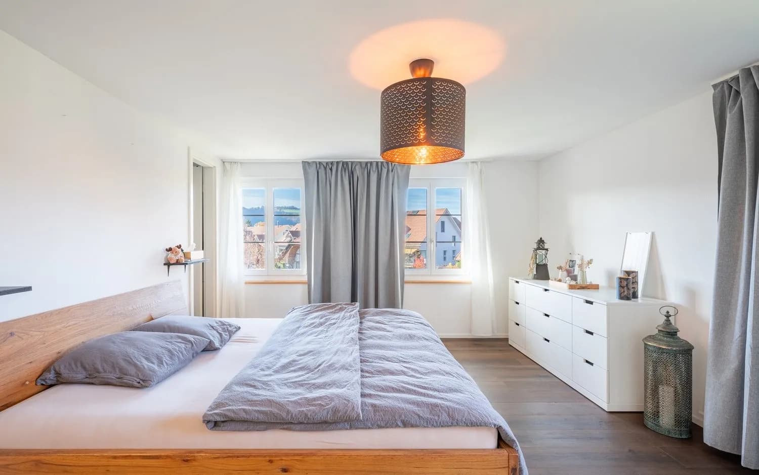 Wunderschön renovierte Wohnung im grossen Stil