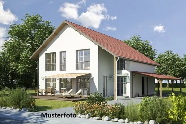 *5,5-Zimmer-Einfamilienhaus mit Carport*