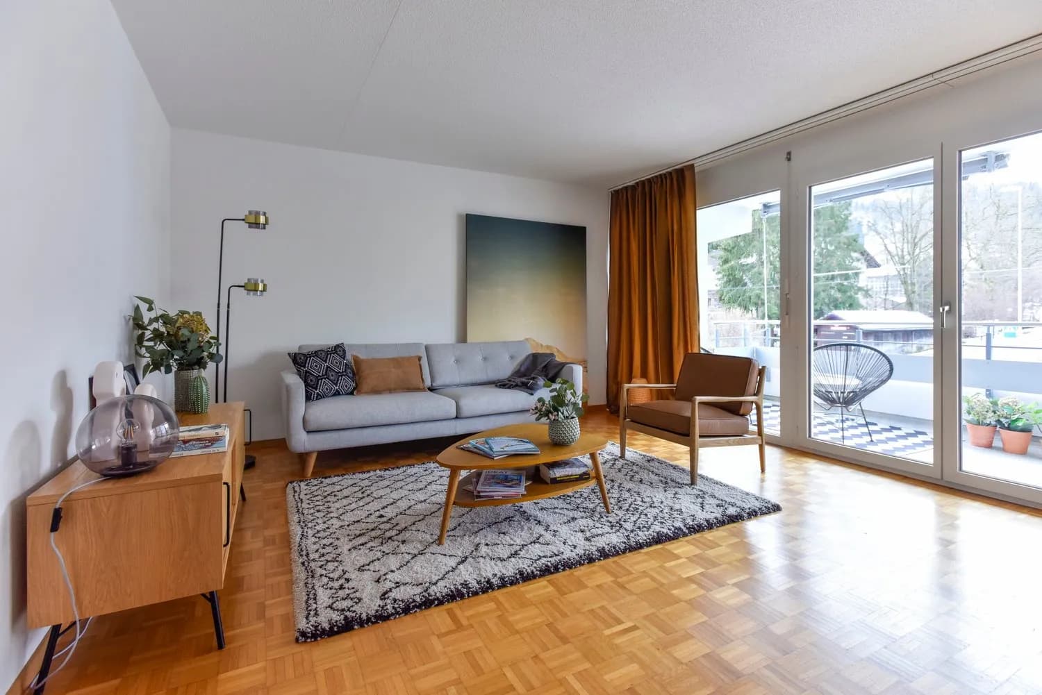 "Hergiswaldstrasse" - Die bessere Art  Wohnen in einer tollen Familienwohnung