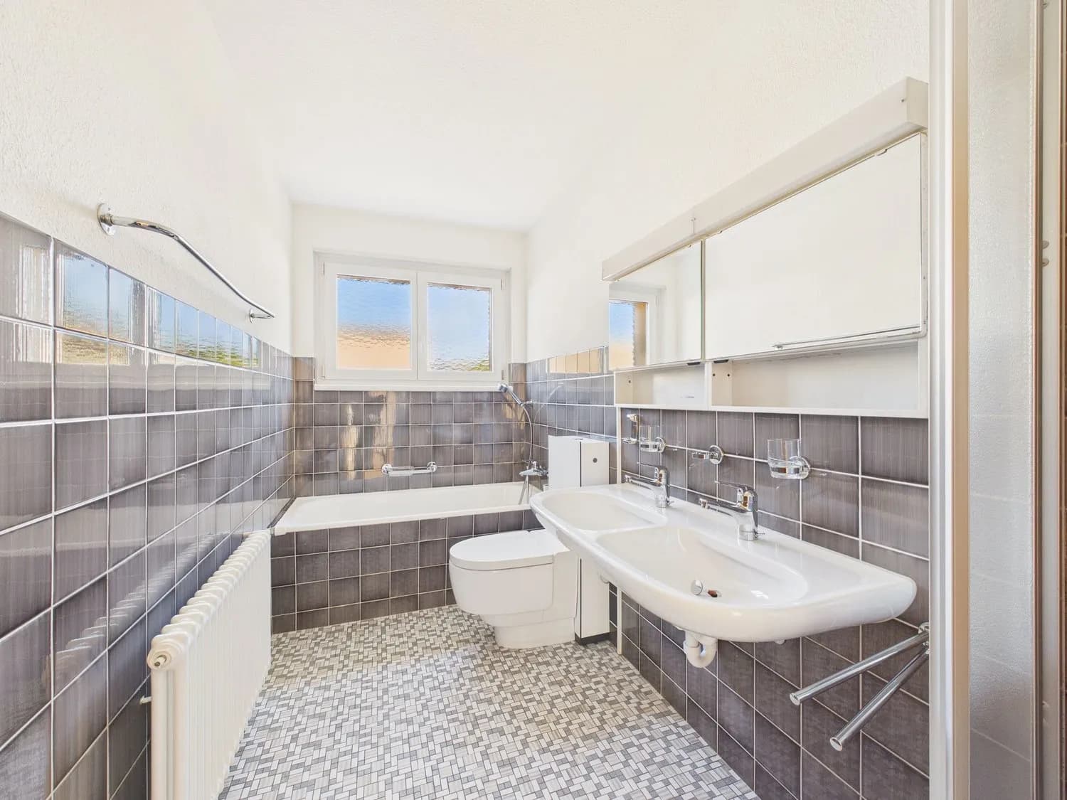 Charmantes 6.5-Zimmer Einfamilienhaus mit schönem Wintergarten in Bellikon, Kanton AG