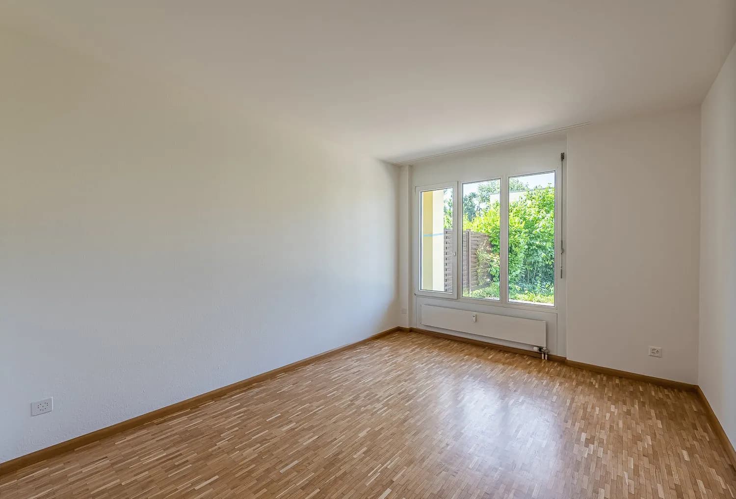 Wohnung mit Garten und Balkon!