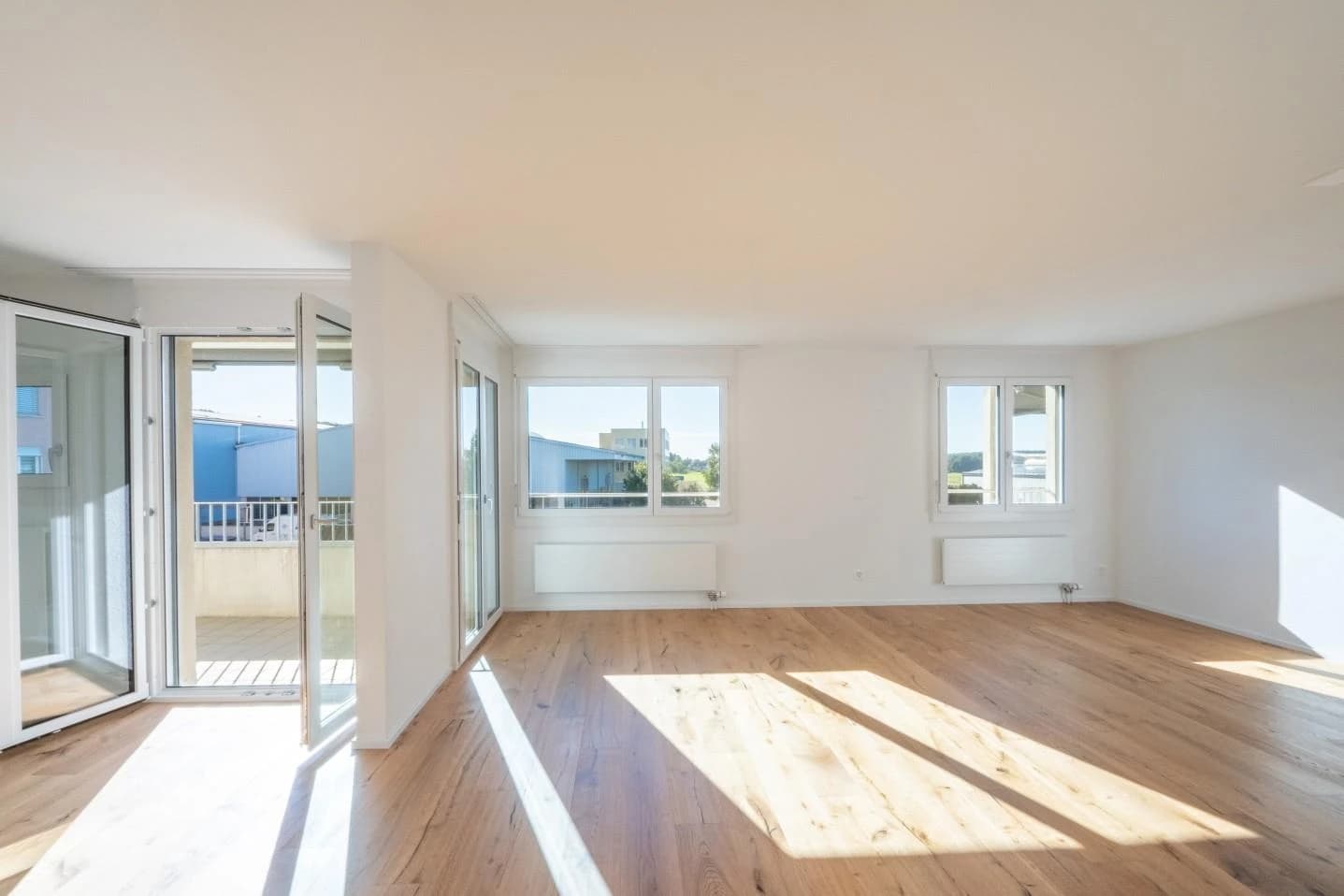 Erstbezug nach Renovation - 3.5-Zi. Eigentumswohnung