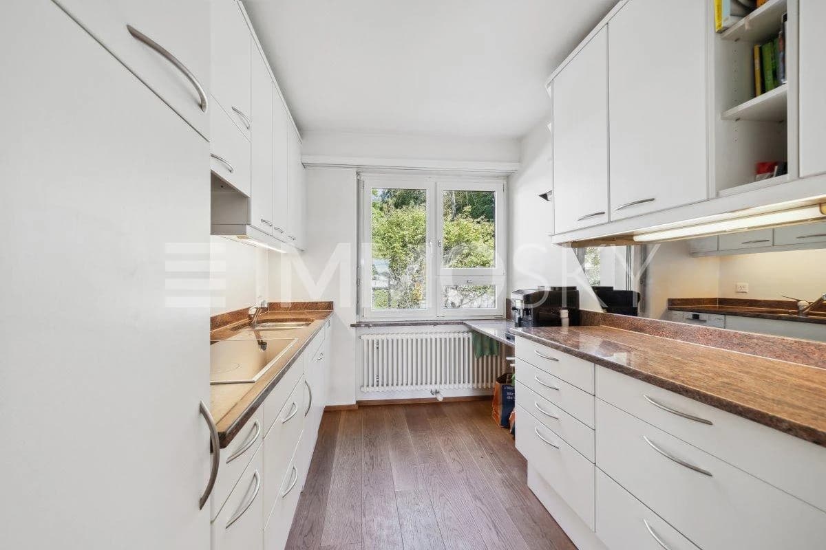 Sonnige Ruheoase im Grünen – perfekt für anspruchsvolles Wohnen