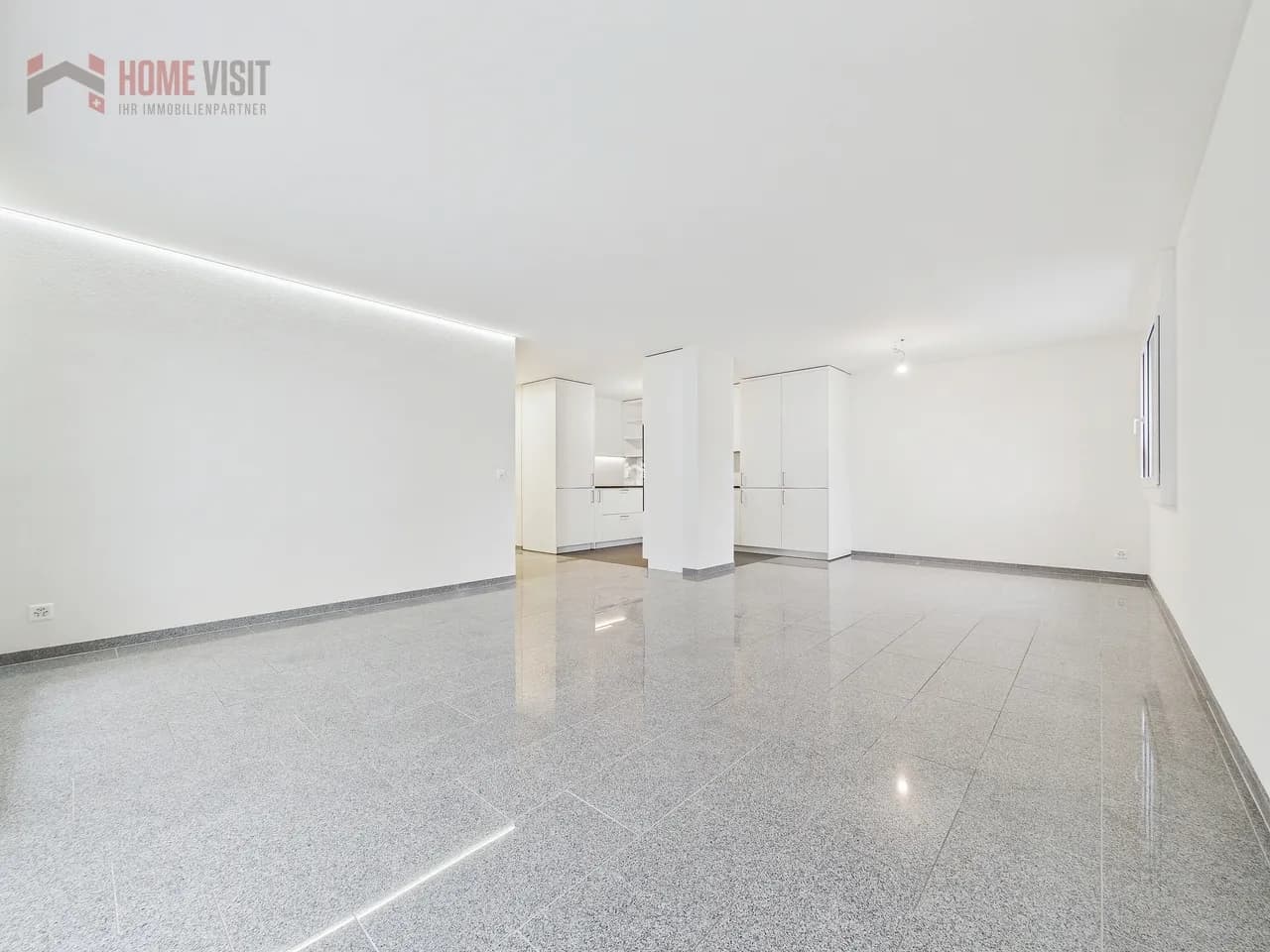 Erstbezug nach Kernsanierung - stilvoll wohnen in Zunzgen