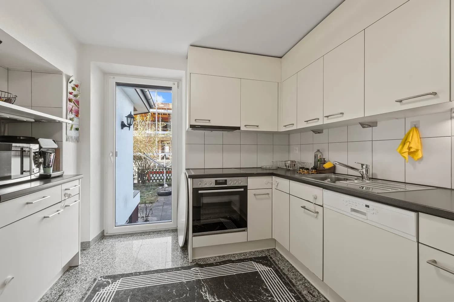 MFH mit 3 Einheiten, voll vermietet - zentral in Frenkendorf