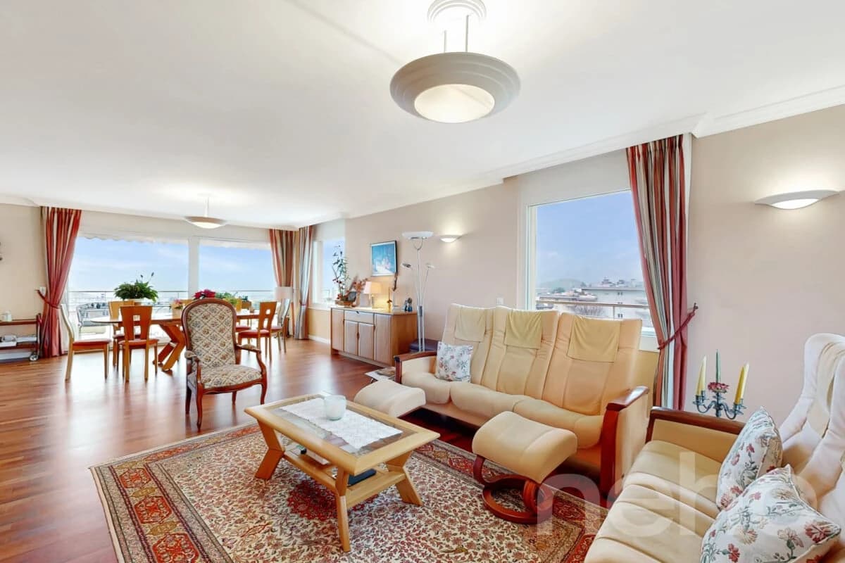 Duplex de prestige avec vue panoramique sur le lac Léman et les Alpes