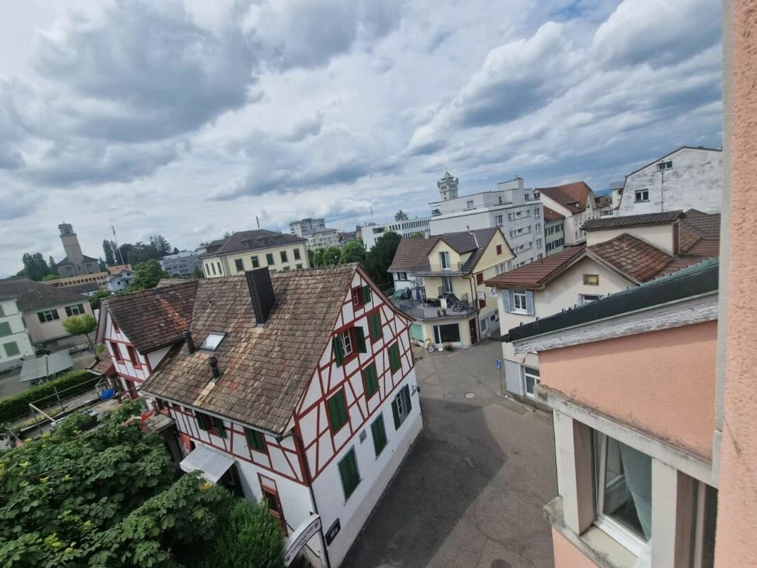 Charmante 1.5-Zimmer-Wohnung in der Altstadt von Arbon zu vermieten!