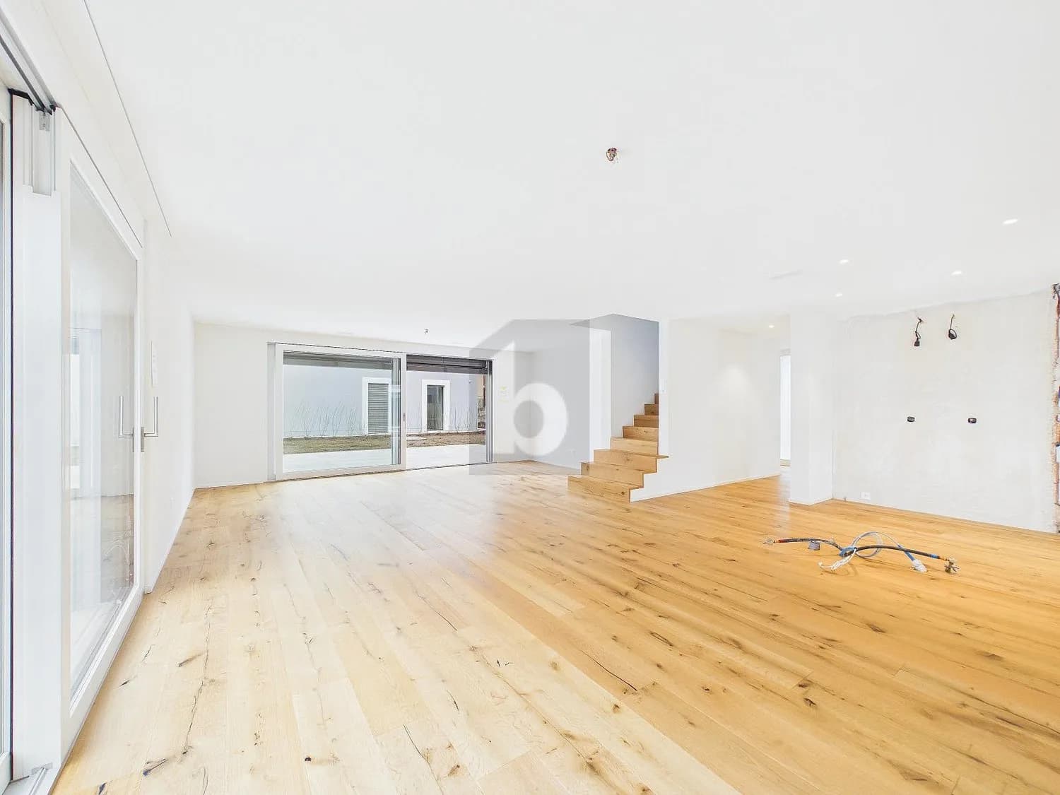 FAMILIEN-PARADIES MIT SONNE & AUSSICHT (B)