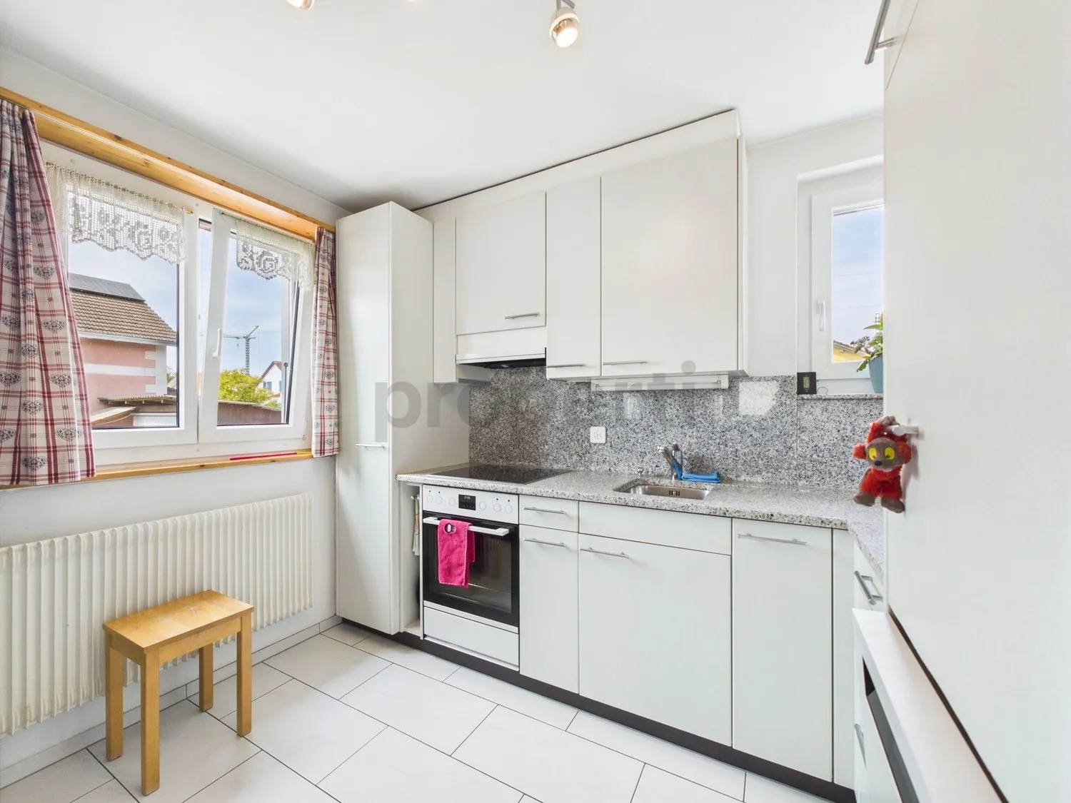 Charmantes 4.5-Zimmer Einfamilienhaus mit grossem Garten in Lyss