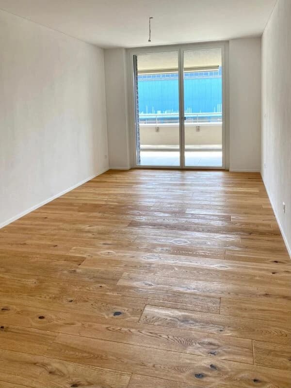 Moderne 3.5-Zimmer-Wohnung mit grosszügiger Terrasse