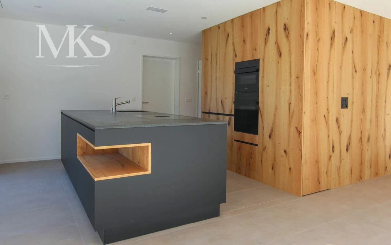 Wohnen mit Weitblick - grosszügige und gemütliche 4.5-Zimmer-Attikawohnung