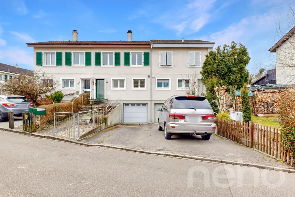 Reihenmittelhaus mit viel Ausbaupotential an bevorzugter Wohnlage