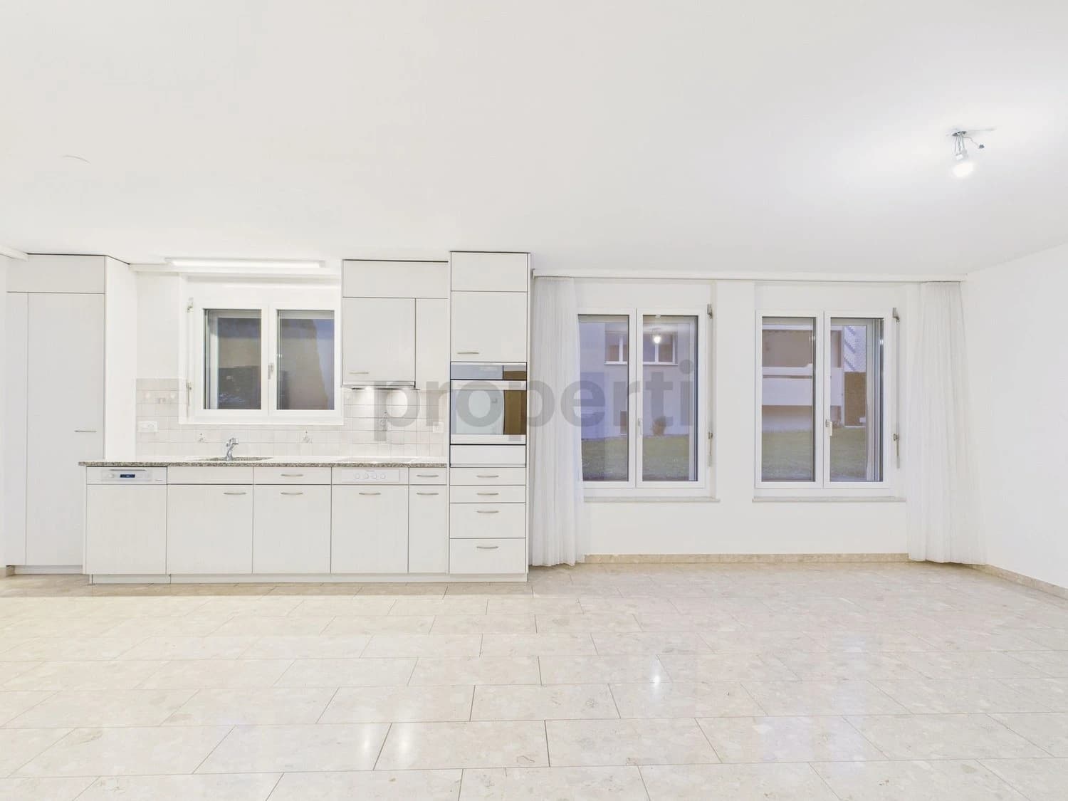 Moderne 3.5-Zimmer Terrassenwohnung in Bubendorf - Ihr Rückzugsort mit Stil und Alltagstauglichkeit