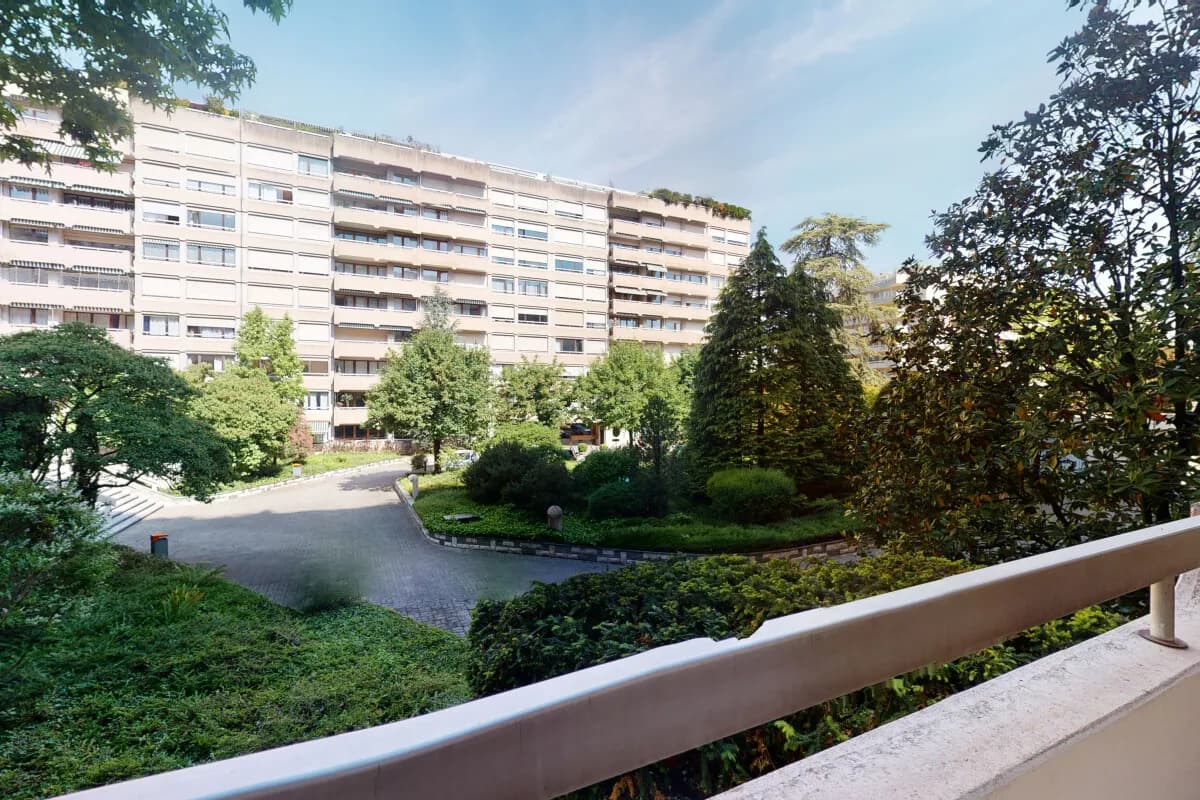 Au centre de Florissant - Résidence Bertrand