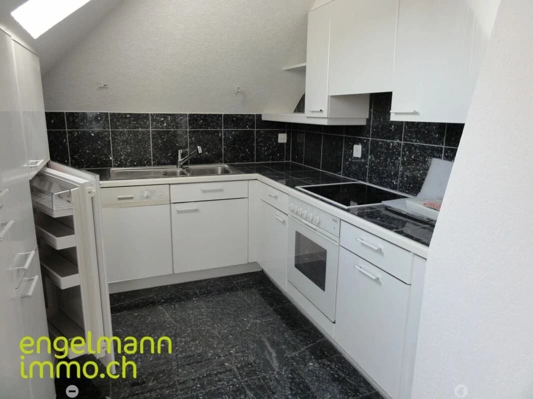 Schöne 2.5-Zimmer-Duplexwohnung/ Bel appartement en duplex de 2.5 pièces