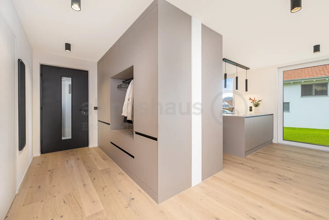 Exklusives Neubau-DEFH an begehrter Lage in Kriens