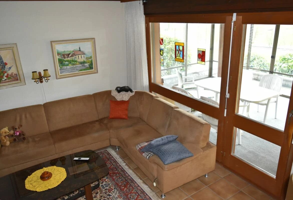 sonniges freistehendes Einfamilienhaus