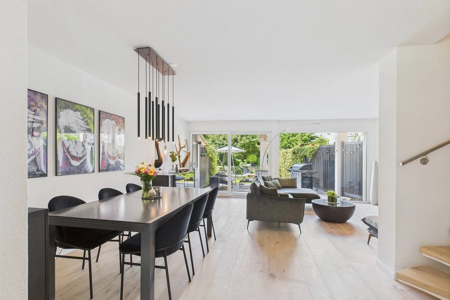 WOHNEN WIE IM HAUS: MAISONETTE MIT EIGENEM GARTEN