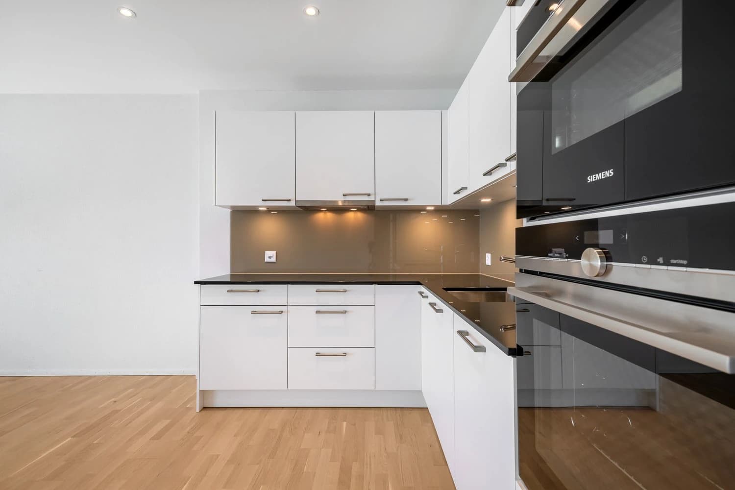 Grosszügige Neubauwohnung mit Weitsicht