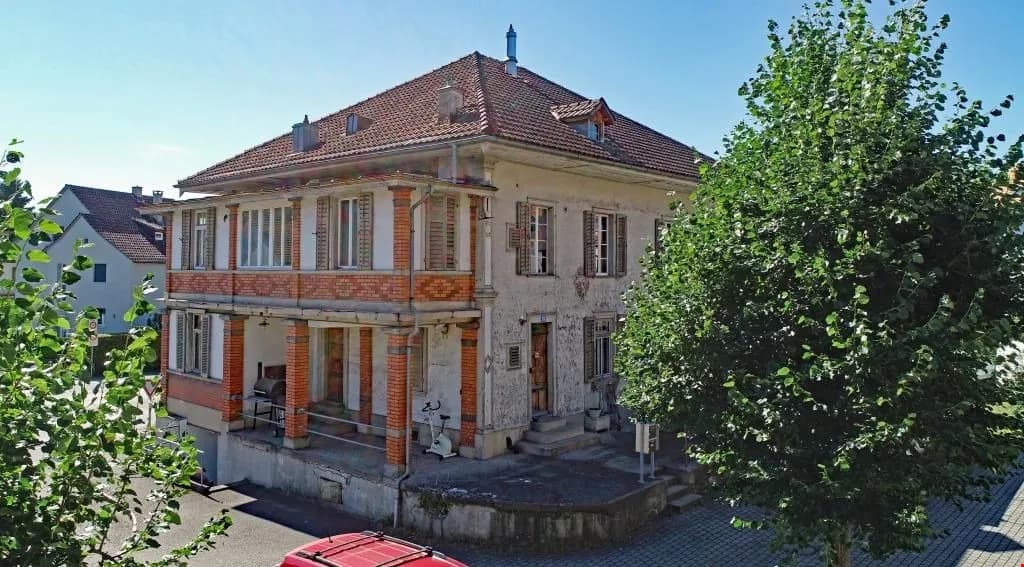 Ideal für ganz grossi Grossfamilie oder die, wo riese viu Platz bruche