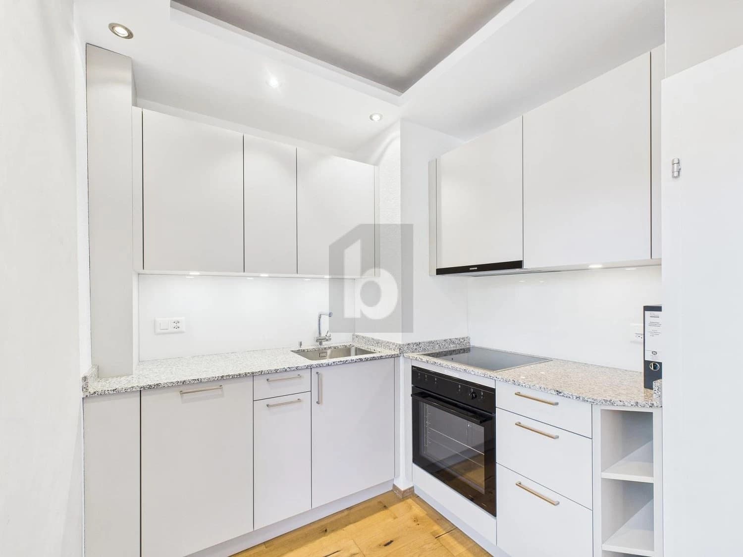 CHARMANT, GEPFLEGT UND MIT WEITBLICK