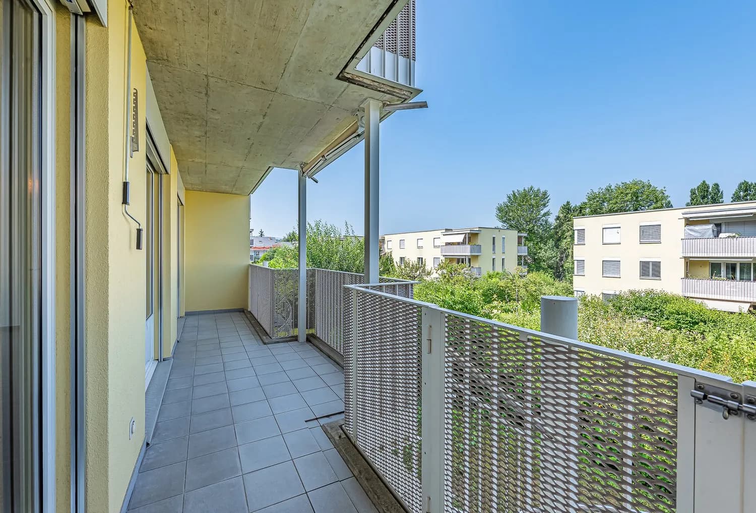 Wohnung mit Garten und Balkon!