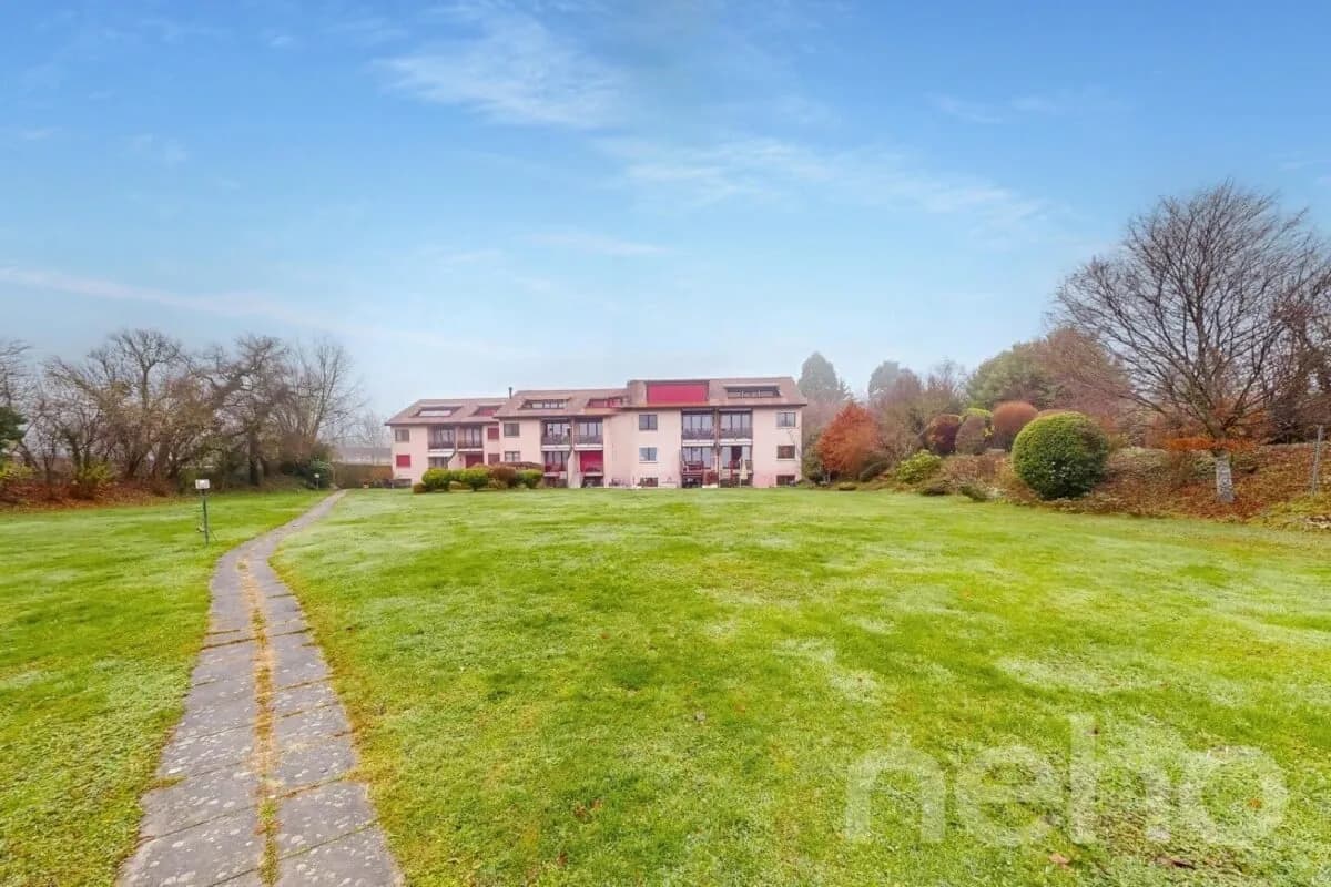 Duplex-Gartenwohnung direkt am See mit eigenem Bootsplatz