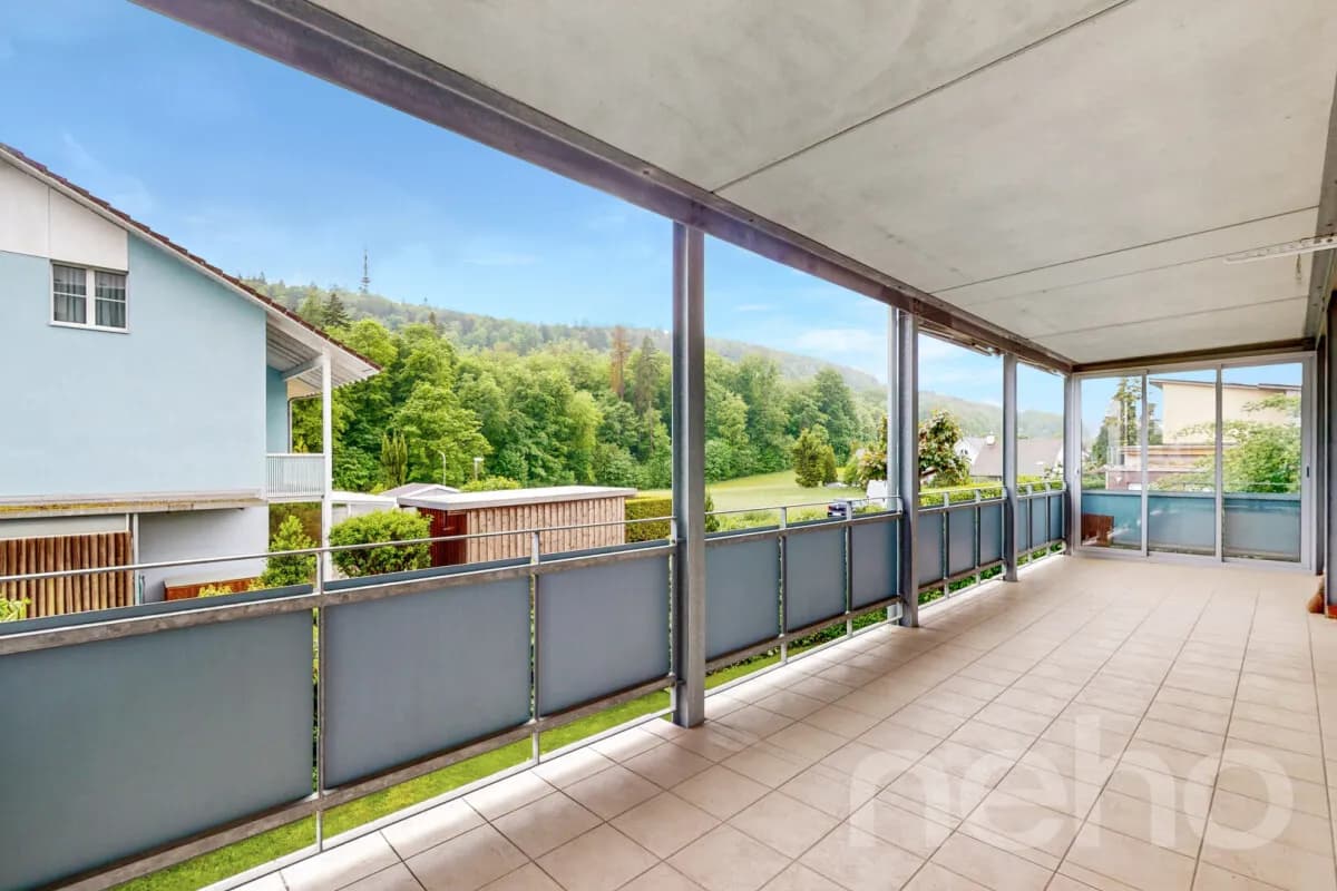 4.5-Zimmer Wohnung mit hellem Wohnambiente und 25 m2 grossem Balkon