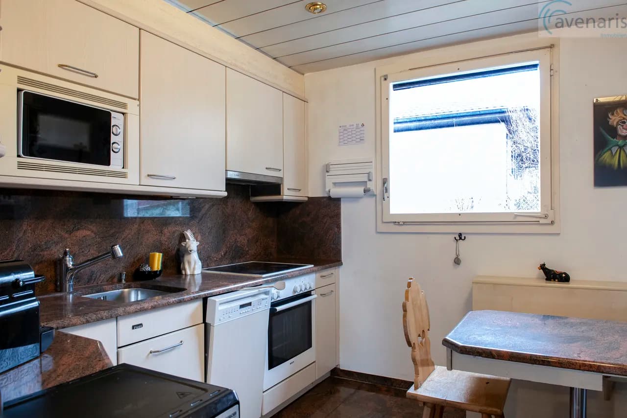 Freistehendes Einfamilienhaus in ruhiger Lage mit Pool