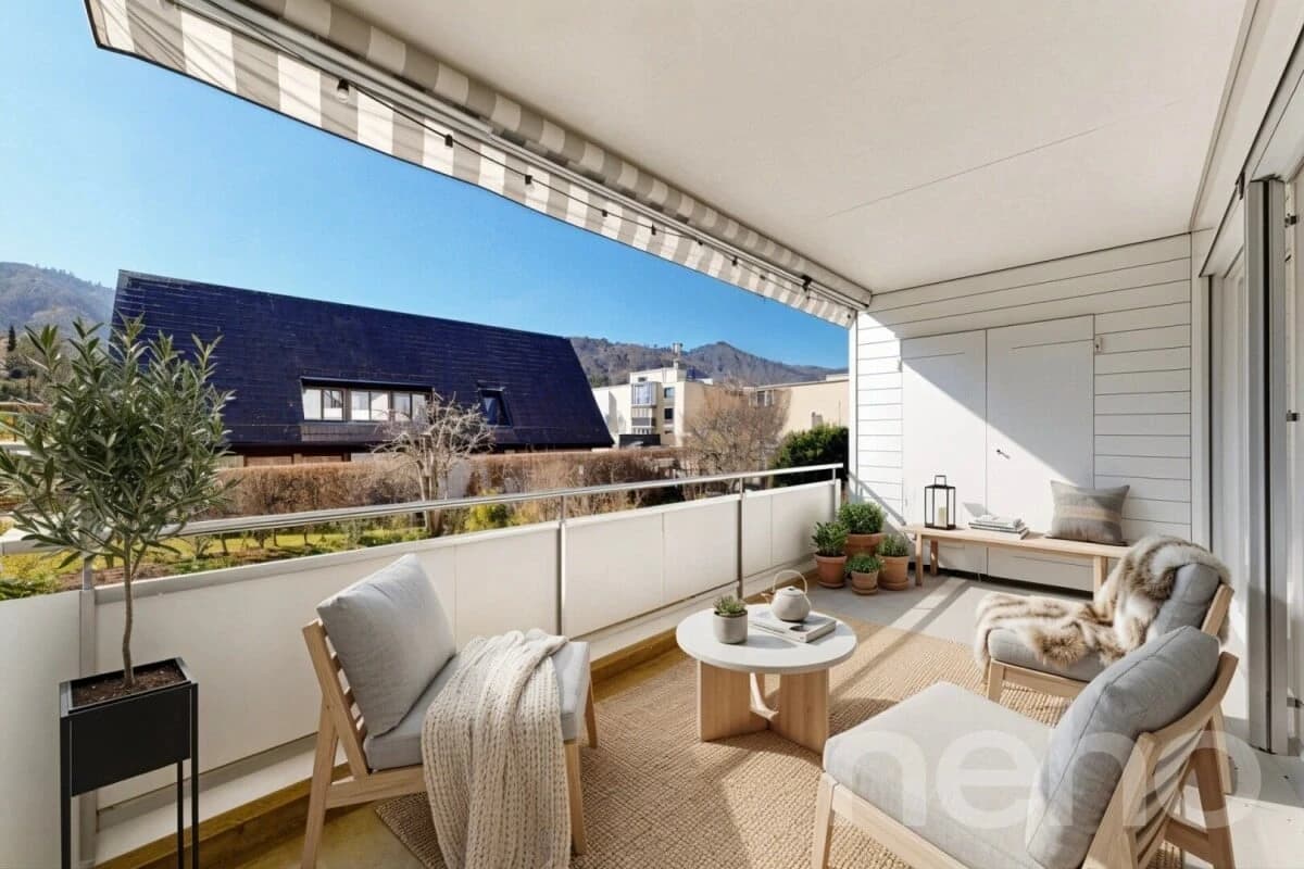 Helle und grosszügige 4.5-Zimmer-Wohnung in ruhiger Wohnlage