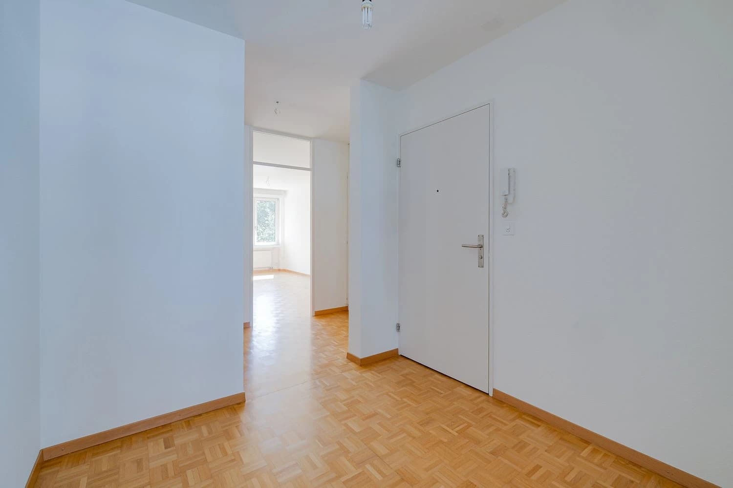 FAMILIEN WILLKOMMEN! Zentral und dennoch ruhig wohnen