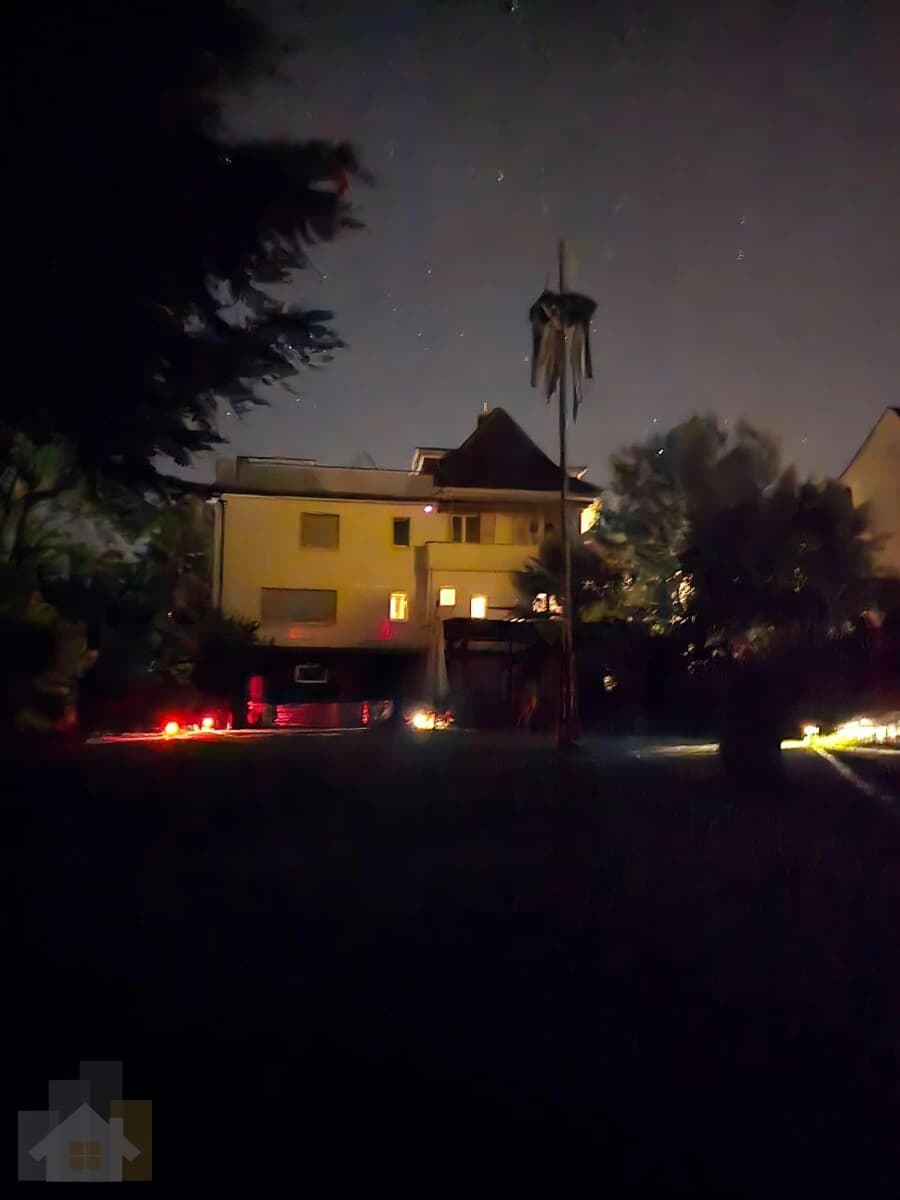 WG Zimmer in Villa mit viel Platz und Garten