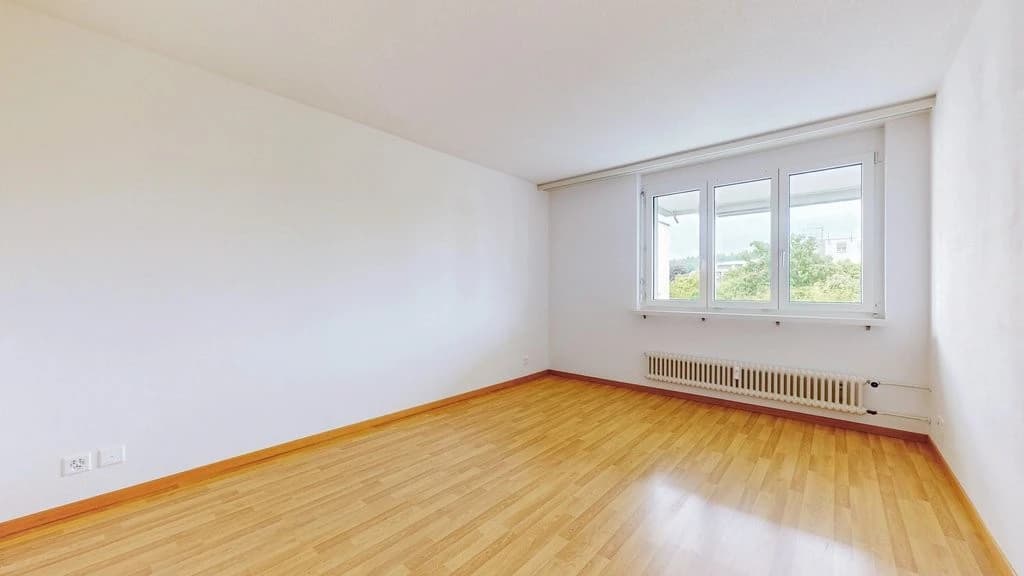 Neu sanierte 4.5 Zimmerwohnung