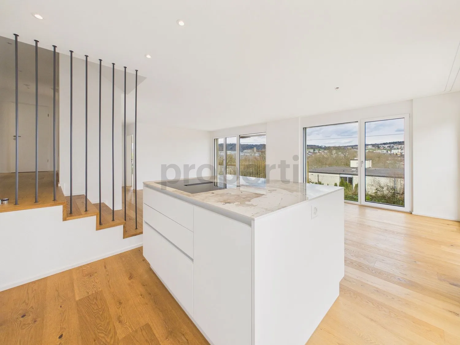 Ihr Traumzuhause in Zürich - Modern, geräumig und mit grüner Oase