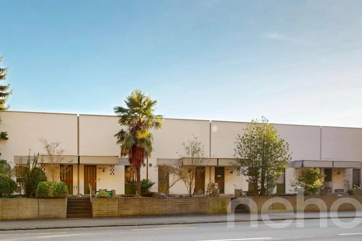 Reihenmittelhaus am Bielersee mit Seewiese zur Mitbenutzung