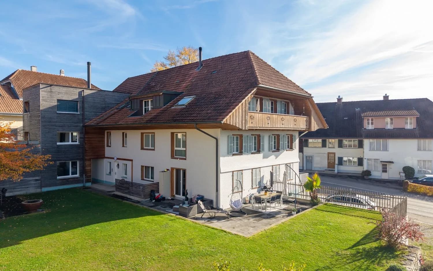 Wunderschön renovierte Wohnung im grossen Stil