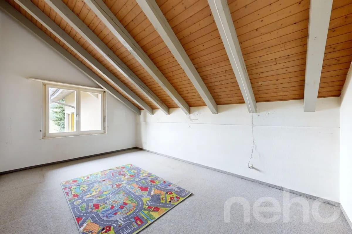 7-Zimmer-Einfamilienhaus an ruhiger Lage mit Garten und Weitblick